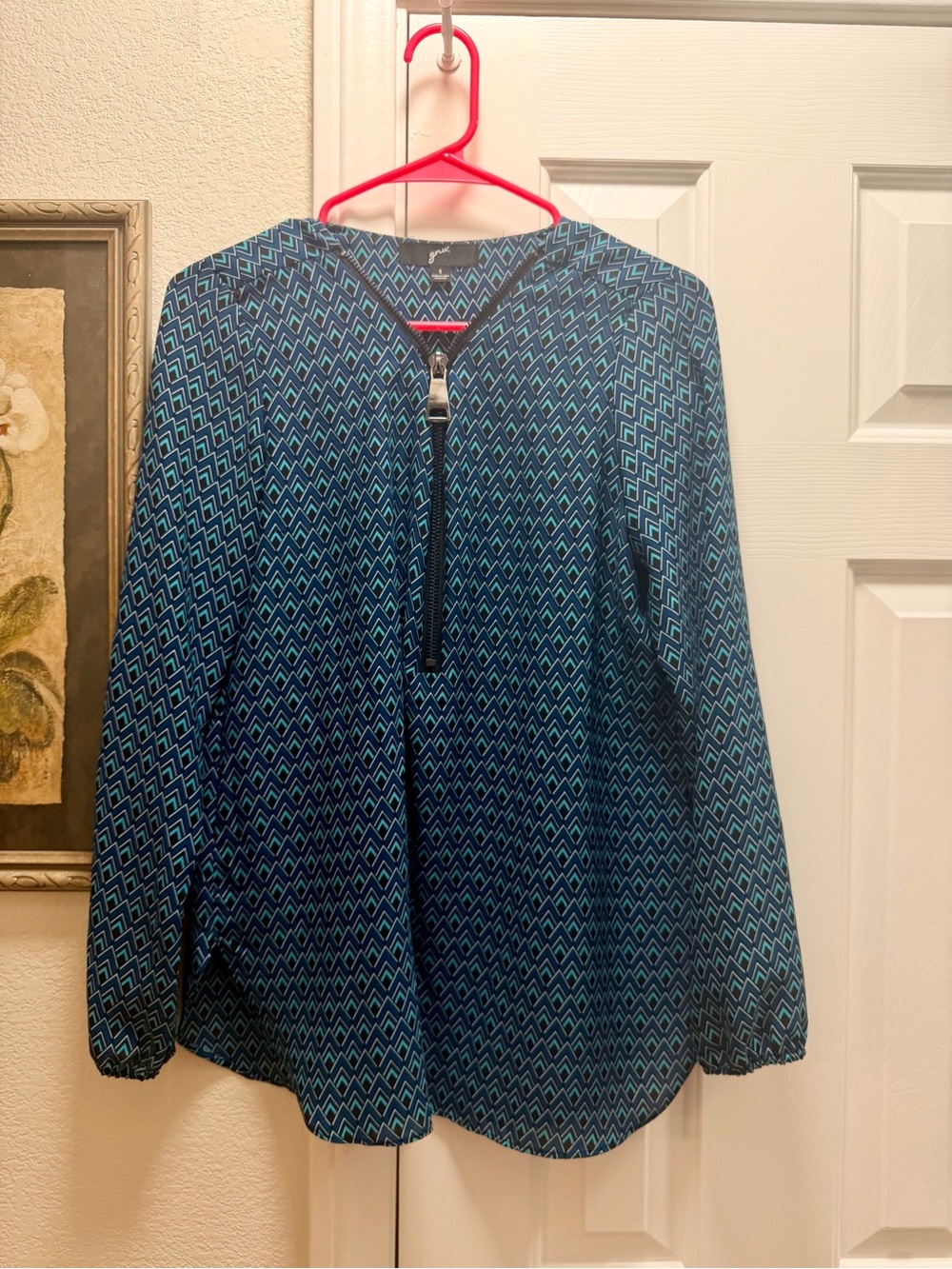 Women's Blue Geometric Zip-Front Blouse